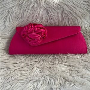 Bijoux Terner Pink Clutch with Floral Accent🌸
